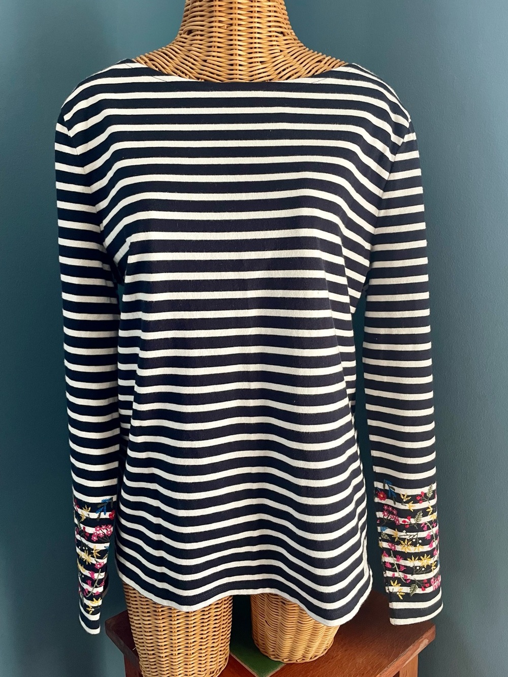 Talbots Breton Stripe Floral Embroidered Sleeve Boatneck Tee Cotton Size XL